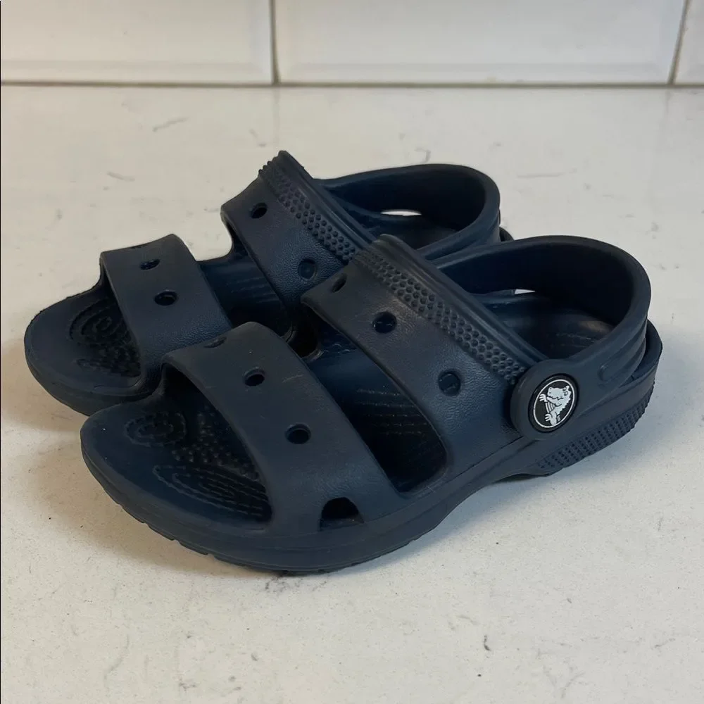 Classic Crocs Sandal Kids Navy Blue Lightweight Sandals 207537 Size 9